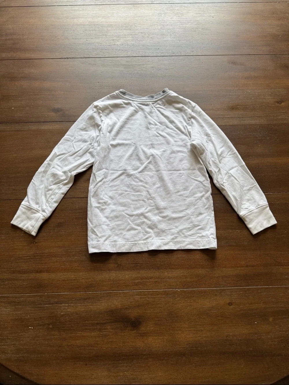 Four Gymboree cotton long sleeves tees S (5) Buffalo Bear Cat Basketball